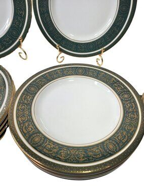 Royal Doulton Vanborough 8" Plates Forest Green & Gold Border H.4992